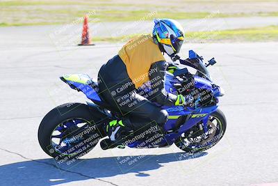 media/Jan-20-2023-Fastrack Riders (Fri) [[f2ad32aba3]]/Level 1/session 3 turn 9/